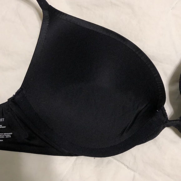 EUC Victoria's Secret Push up bra - Picture 2 of 5
